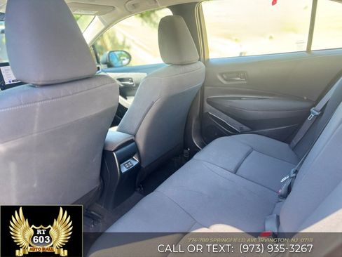 Used 2024 Toyota Corolla LE FWD image 8