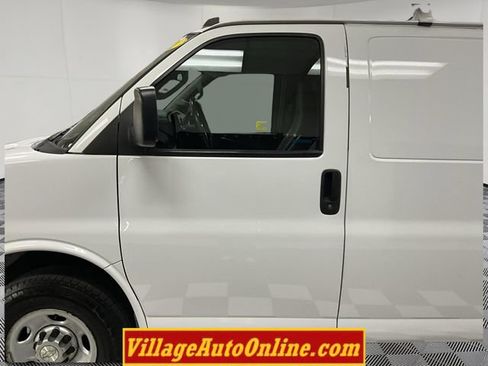 Used 2021 Chevrolet Express 2500 Extended w/ Driver Convenience Package RWD image 8