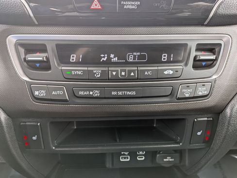 Used 2024 Honda Passport TrailSport image 22