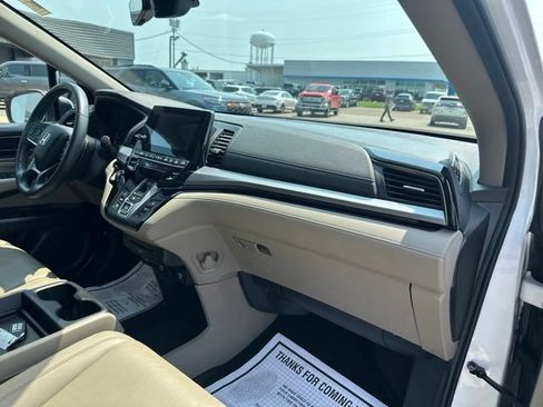 Used 2024 Honda Odyssey Touring image 10