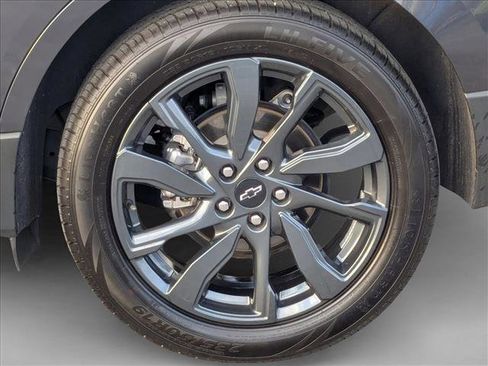 Used 2022 Chevrolet Equinox RS w/ Infotainment Package FWD image 23