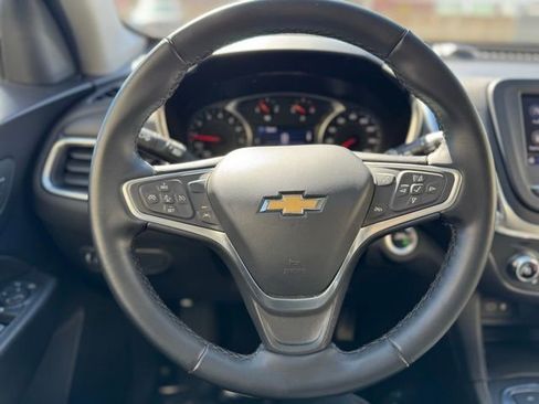 Used 2023 Chevrolet Equinox LT AWD/4WD image 22