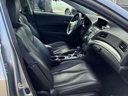 Used 2019 Acura ILX image 12