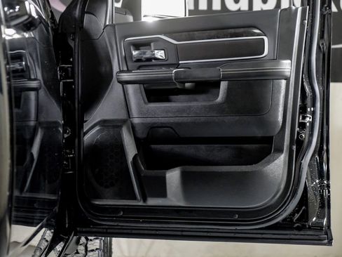 Used 2024 RAM 2500 Big Horn w/ Night Edition image 35