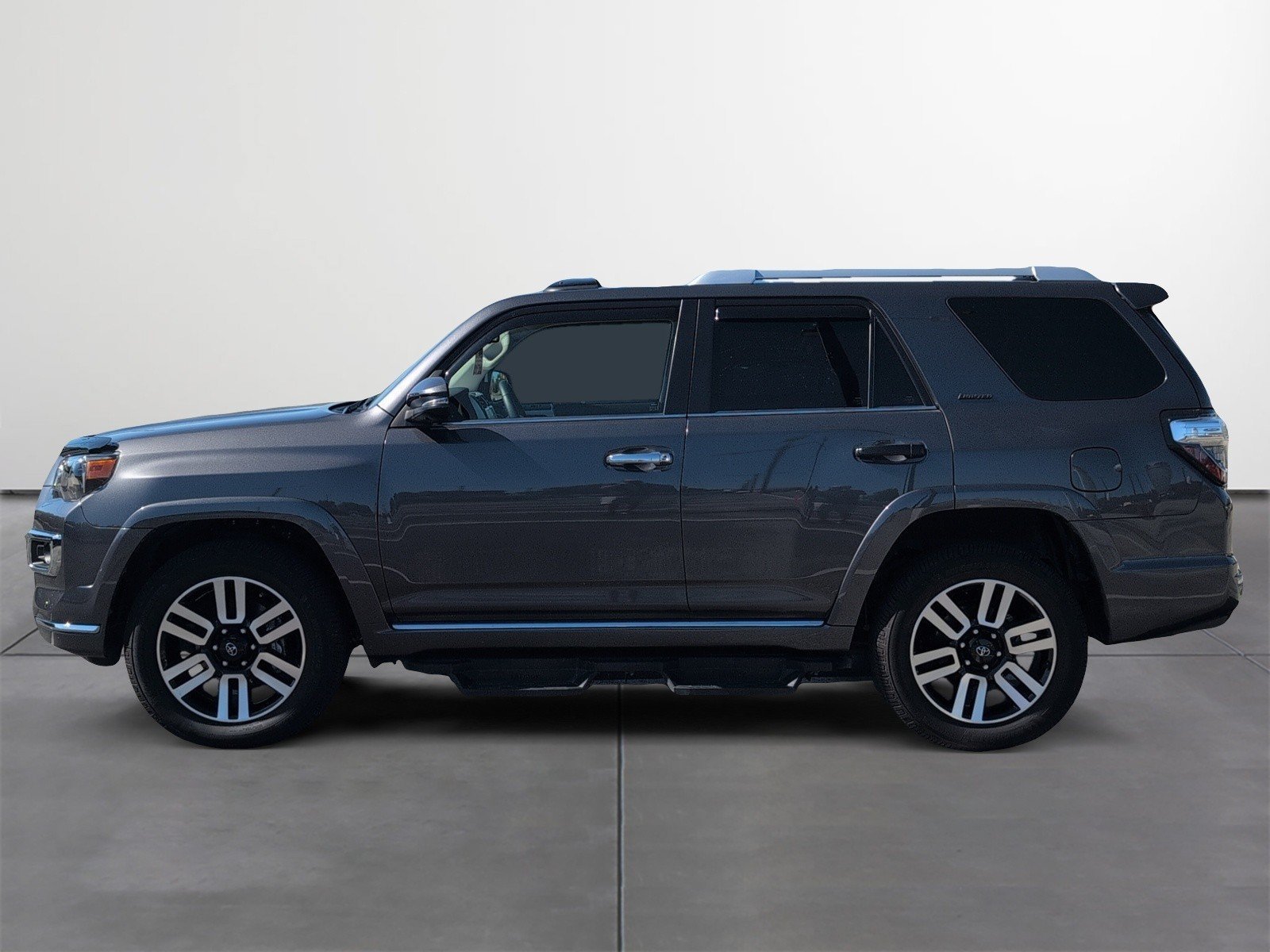 Certified 2023 Toyota 4Runner Limited AWD/4WD image 3