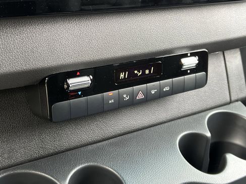New 2026 Mercedes-Benz Sprinter 2500 image 19