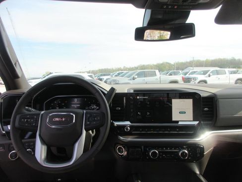 New 2026 GMC Sierra 2500 SLT image 16