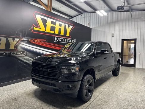 Used 2019 RAM 1500 Big Horn AWD/4WD image 1