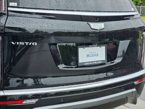 New 2027 Cadillac Vistiq Luxury AWD/4WD image 15