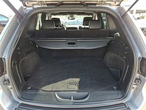 Used 2021 Jeep Grand Cherokee Limited image 29