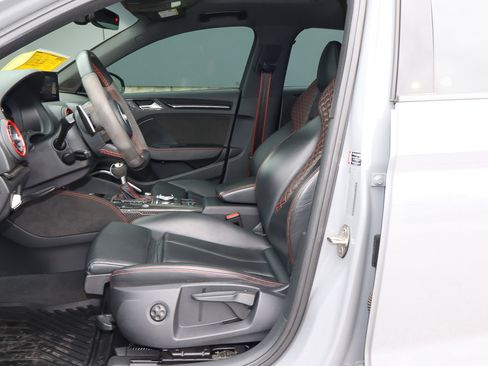 Used 2018 Audi RS 3 w/ Technology Package image 7