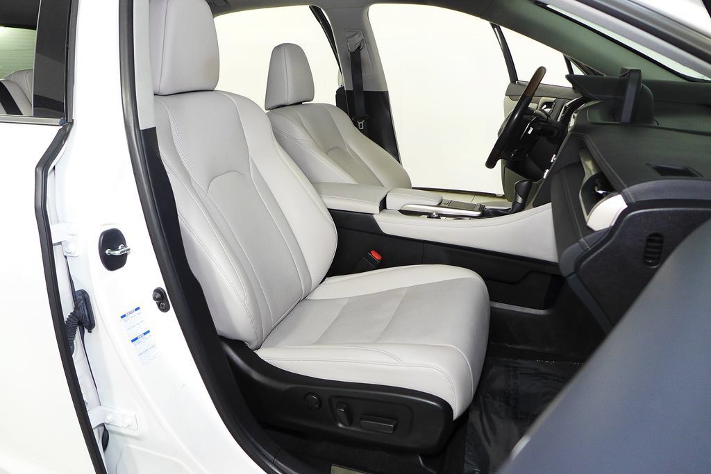 Used 2020 Lexus RX 450h AWD w/ Premium Package image 19