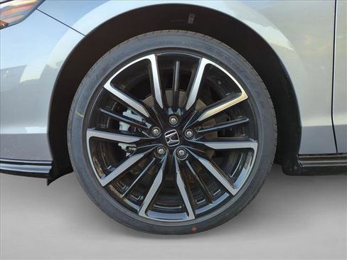 New 2026 Honda Accord Touring image 10