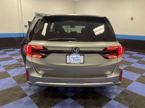 Certified 2025 Honda Odyssey EX-L image 24