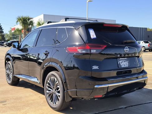 New 2026 Nissan Rogue Platinum w/ Platinum Premium Package AWD/4WD image 3