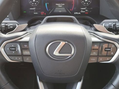 Used 2024 Lexus GX 550 w/ Accessory Package (2T) image 27