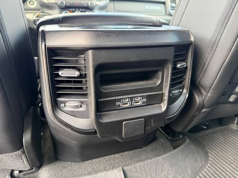 Used 2023 RAM 1500 Big Horn AWD/4WD image 33