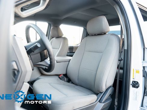 Used 2022 Ford F350 XLT image 23