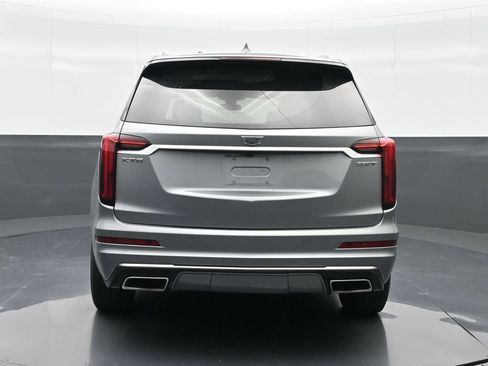 Used 2024 Cadillac XT6 Luxury FWD image 7