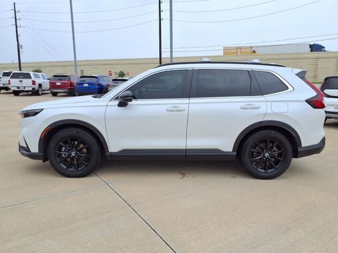 Used 2024 Honda CR-V Sport image 3