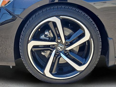 Used 2020 Honda Accord Sport image 10