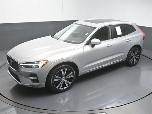 Used 2023 Volvo XC60 B5 Plus w/ Protection Package Premier image 45