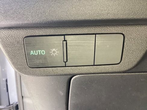 Used 2022 Audi Q4 e-tron Premium w/ Convenience Package image 13