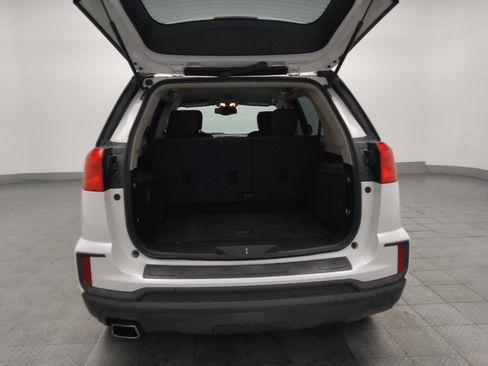 Used 2017 GMC Terrain SLE FWD image 29