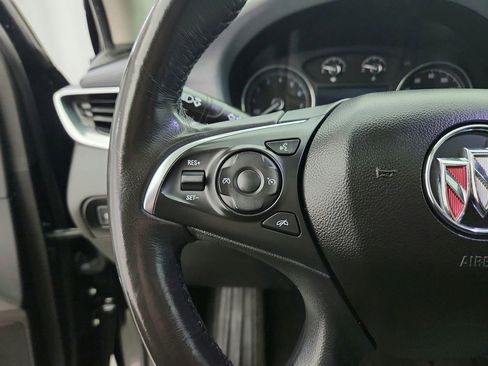 Used 2020 Buick Enclave Essence w/ Sport Touring Edition image 33