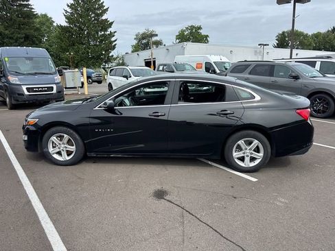 Used 2024 Chevrolet Malibu LT FWD image 5