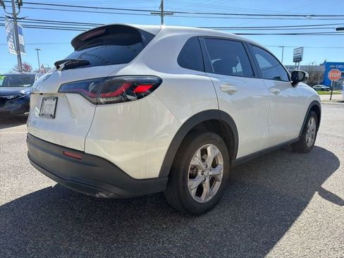 Used 2024 Honda HR-V LX image 5
