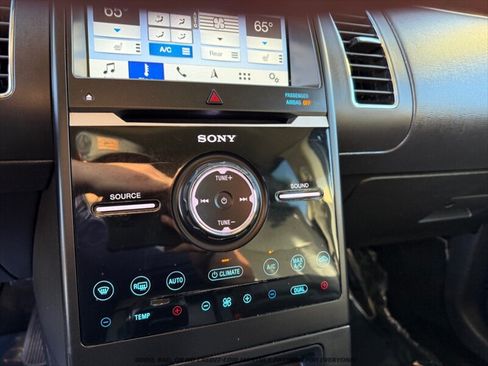 Used 2019 Ford Flex Limited AWD/4WD image 30
