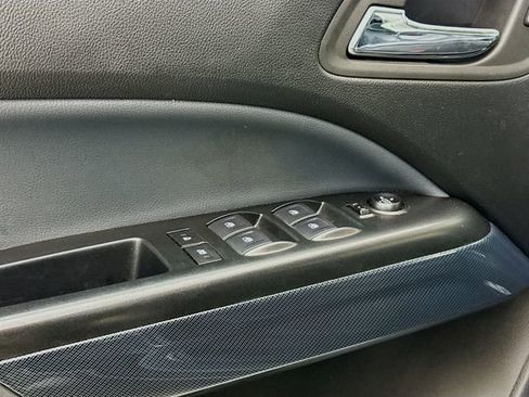 Used 2022 Chevrolet Colorado Z71 image 19