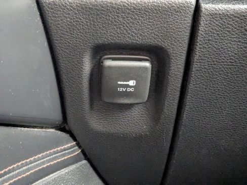 Used 2021 Dodge Durango R/T w/ Technology Group RWD image 31