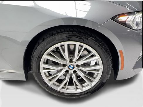 Used 2023 BMW 330i Sedan w/ Convenience Package RWD image 14