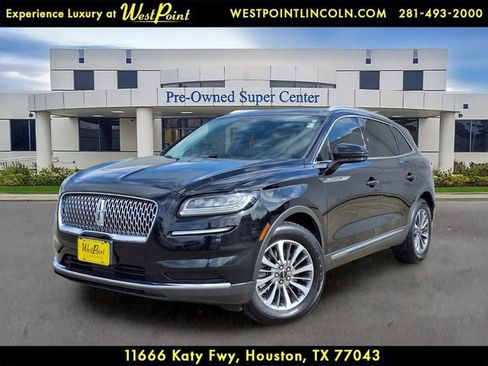 Certified 2022 Lincoln Nautilus FWD w/ Premium Package image 1