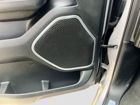 Used 2020 RAM 1500 Laramie image 19