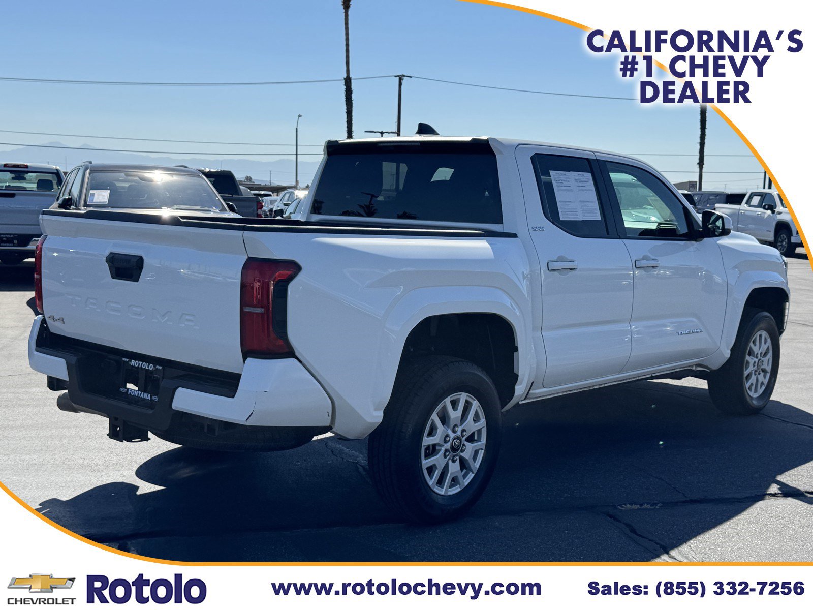 Used 2025 Toyota Tacoma SR5 AWD/4WD image 6