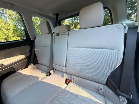 Used 2017 Subaru Forester 2.5i Premium w/ All-Weather Package AWD/4WD image 27
