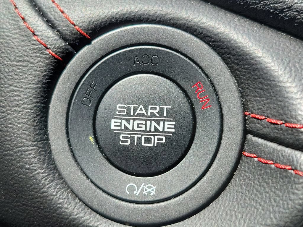 Used 2025 Dodge Durango GT RWD image 22