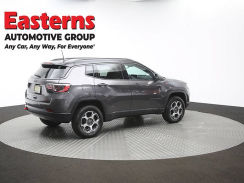 Used 2022 Jeep Compass Trailhawk w/ Trailhawk Convenience Group AWD/4WD image 43