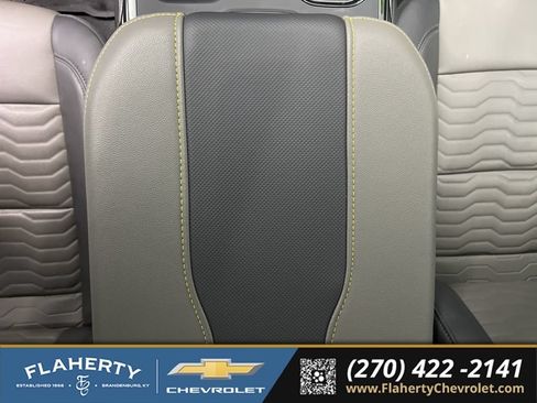 Used 2025 Chevrolet Silverado 1500 ZR2 w/ Technology Package AWD/4WD image 34