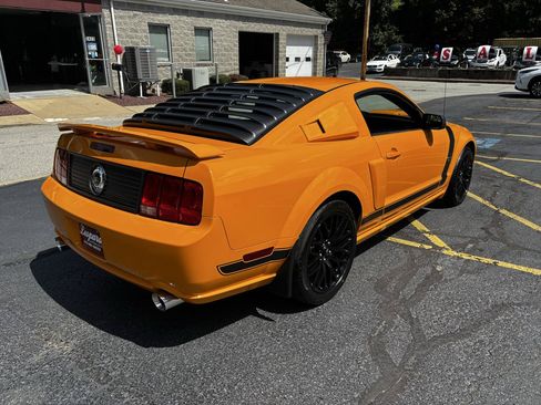 Used 2008 Ford Mustang GT RWD image 7
