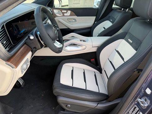 New 2026 Mercedes-Benz GLE 53 AMG 4MATIC Coupe image 13