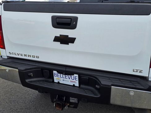 Used 2012 Chevrolet Silverado 2500 LTZ w/ LTZ Plus Package AWD/4WD image 15