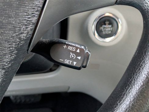 Used 2009 Toyota Venza image 25