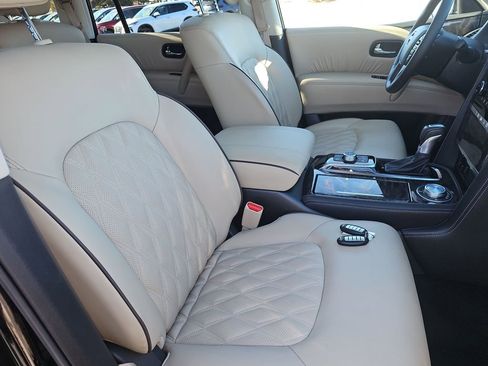 Used 2024 Nissan Armada Platinum w/ Captain's Chairs Package image 20