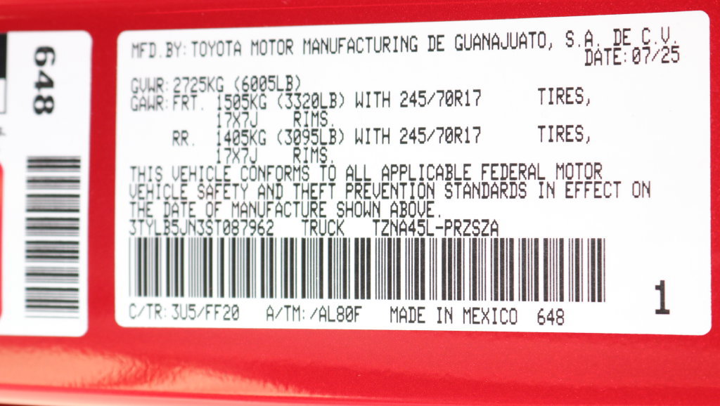 Certified 2025 Toyota Tacoma SR5 AWD/4WD image 25