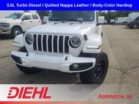 Used 2021 Jeep Gladiator Overland AWD/4WD image 2