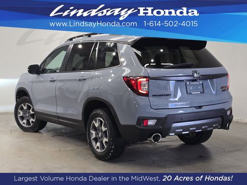 Certified 2023 Honda Passport TrailSport image 4